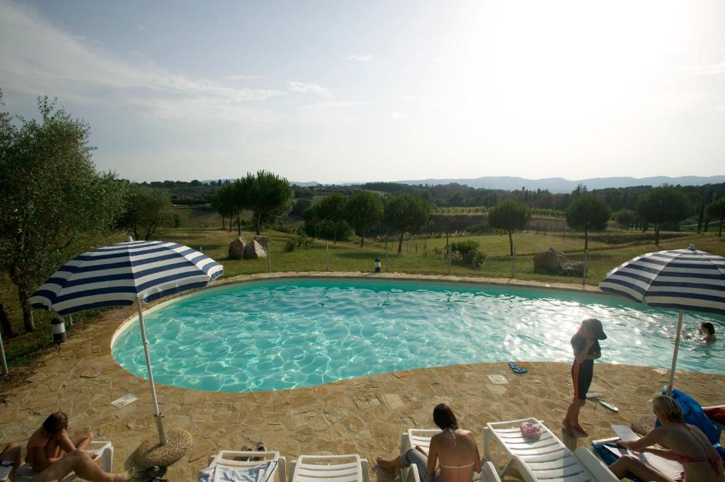 Agriturismo La Grotta Di Montecchino Сієна Екстер'єр фото