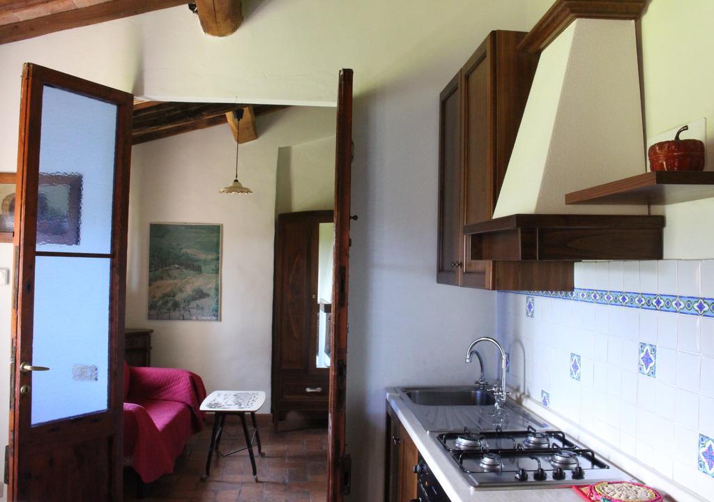 Agriturismo La Grotta Di Montecchino Сієна Екстер'єр фото