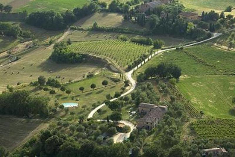 Agriturismo La Grotta Di Montecchino Сієна Екстер'єр фото
