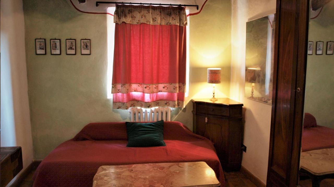 Agriturismo La Grotta Di Montecchino Сієна Екстер'єр фото