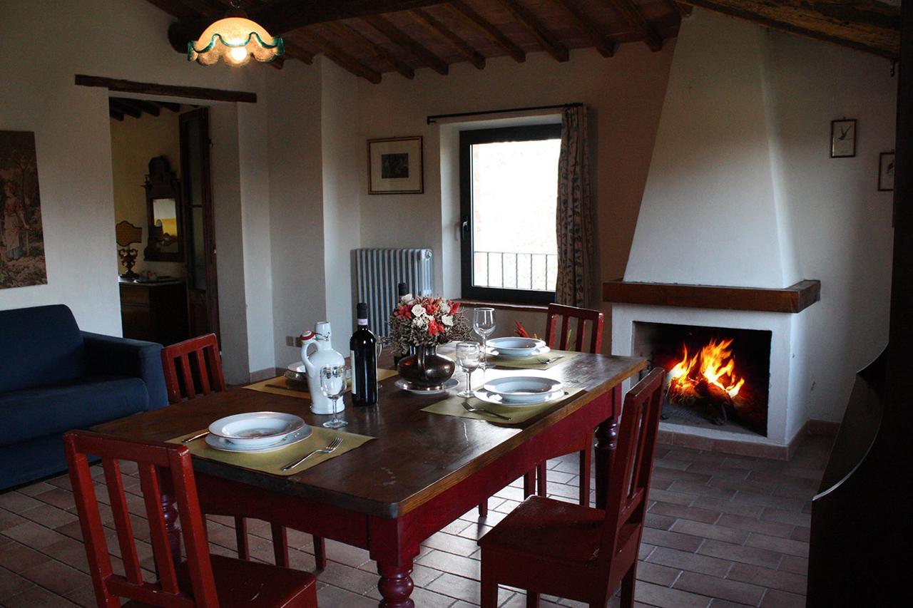 Agriturismo La Grotta Di Montecchino Сієна Екстер'єр фото